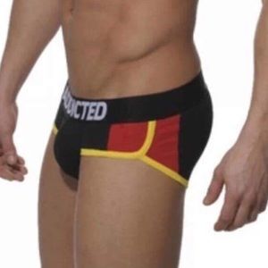Men’s brief underwear